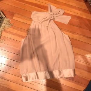 Banana republic nude colored sleeveless blouse